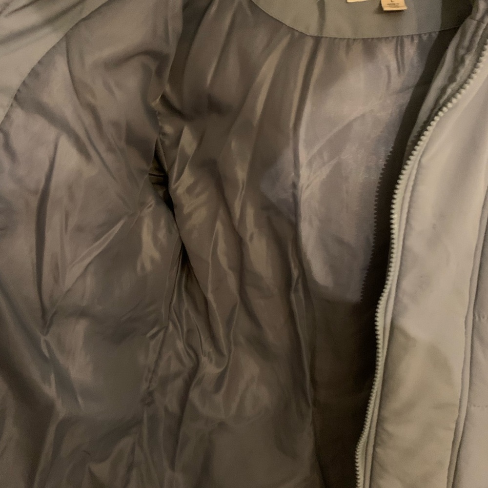 ❄️Women’s Gray Coat w/Fur Hood - Picture 5 of 5